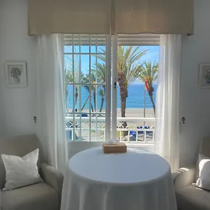  Apartment En Primera Linea