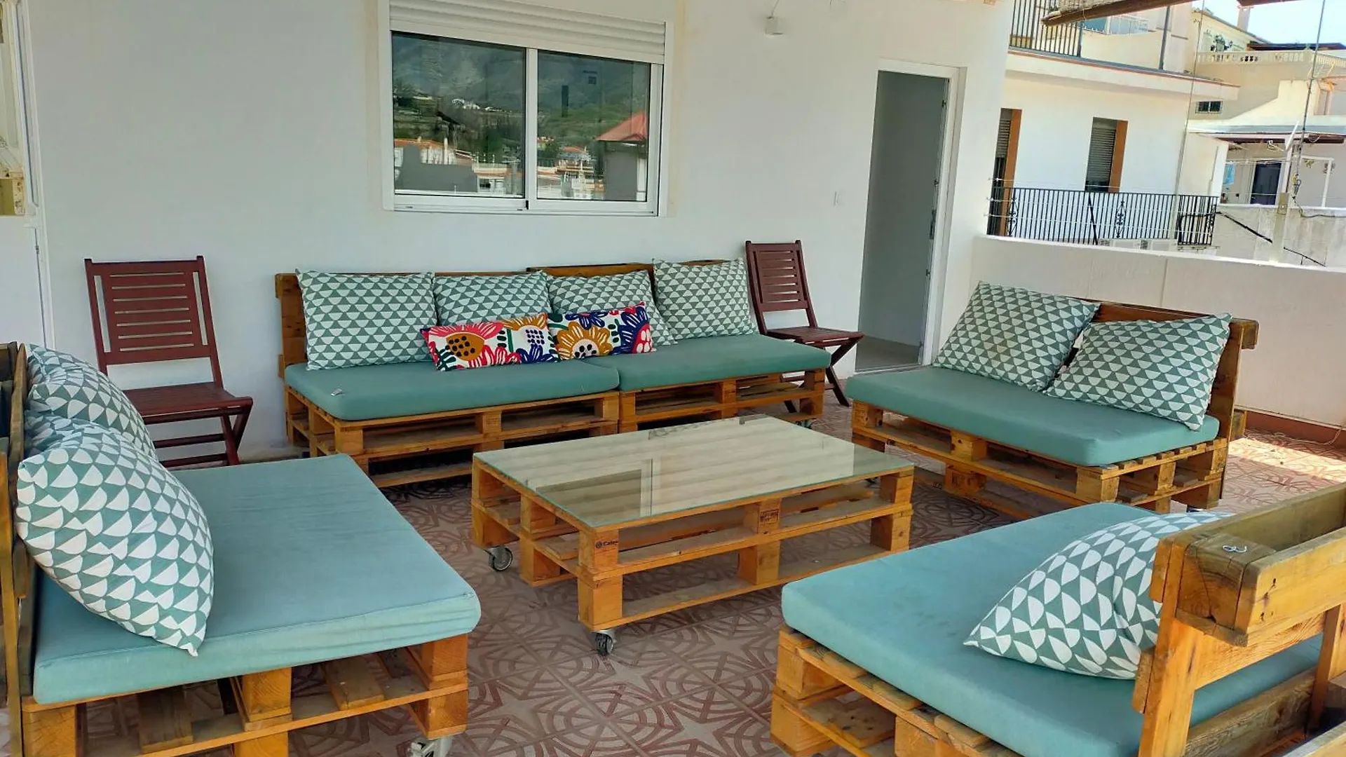 Amazing Apartment & Great Terrace & 4Bedrooms La Herradura  Spain